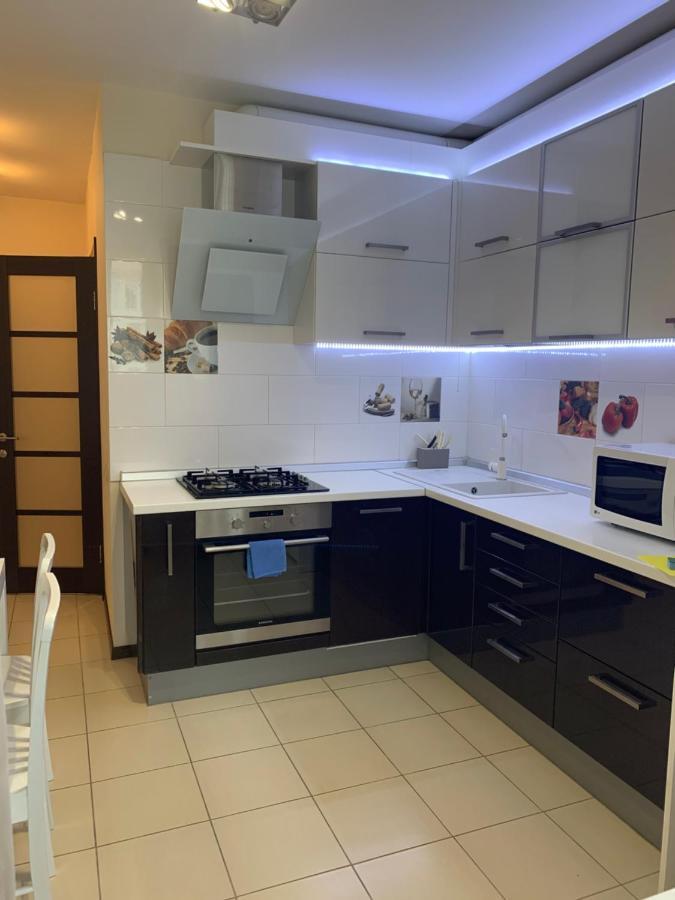 074 Апартаменты Жк Стожары Kiev Exterior foto