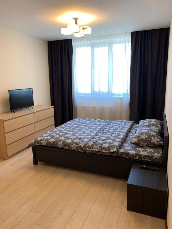 074 Апартаменты Жк Стожары Kiev Exterior foto