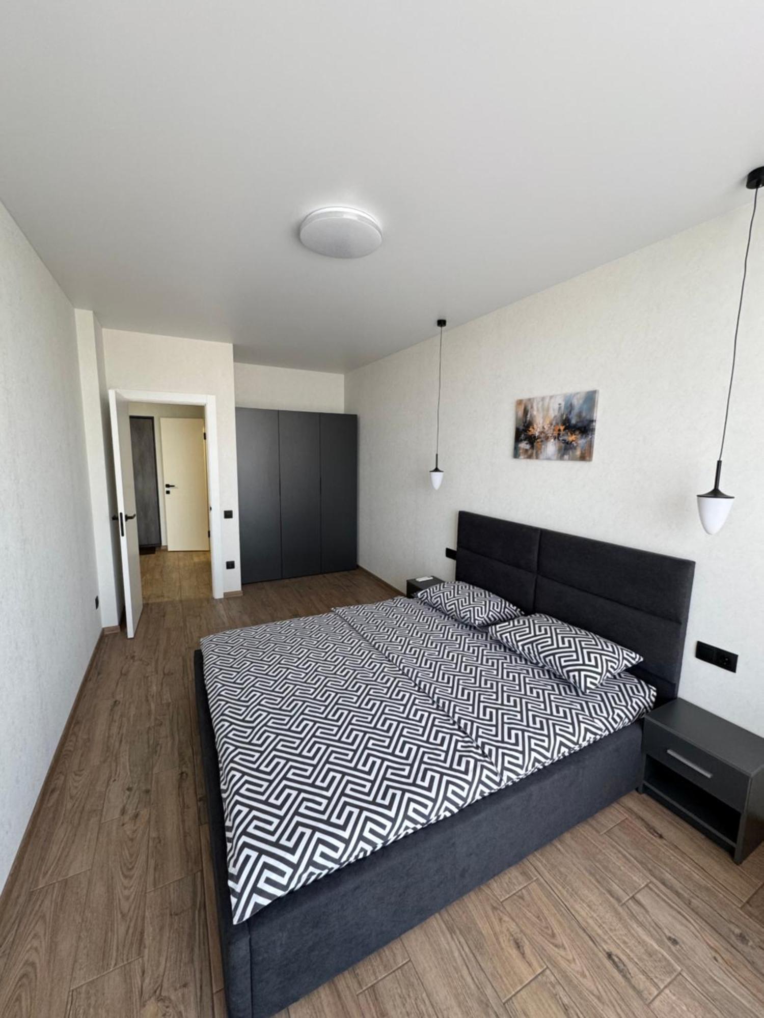 074 Апартаменты Жк Стожары Kiev Exterior foto